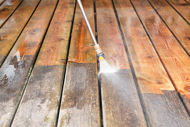 Why Choose Our Certified Pressure Washing Experts for Your Project Needs in Hartselle, AL?